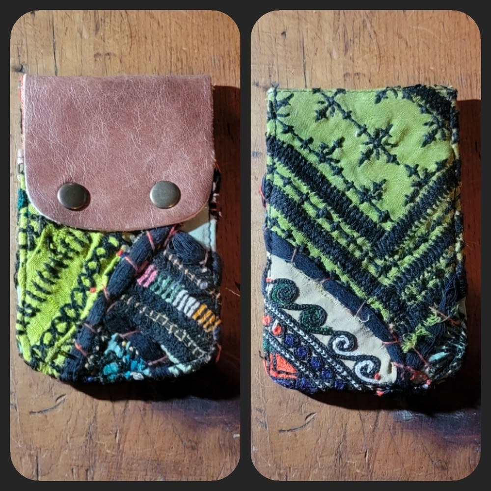 🍳🧠 Free People Boho Embroidered Repurposed vtg banjara hippie Wallet card case